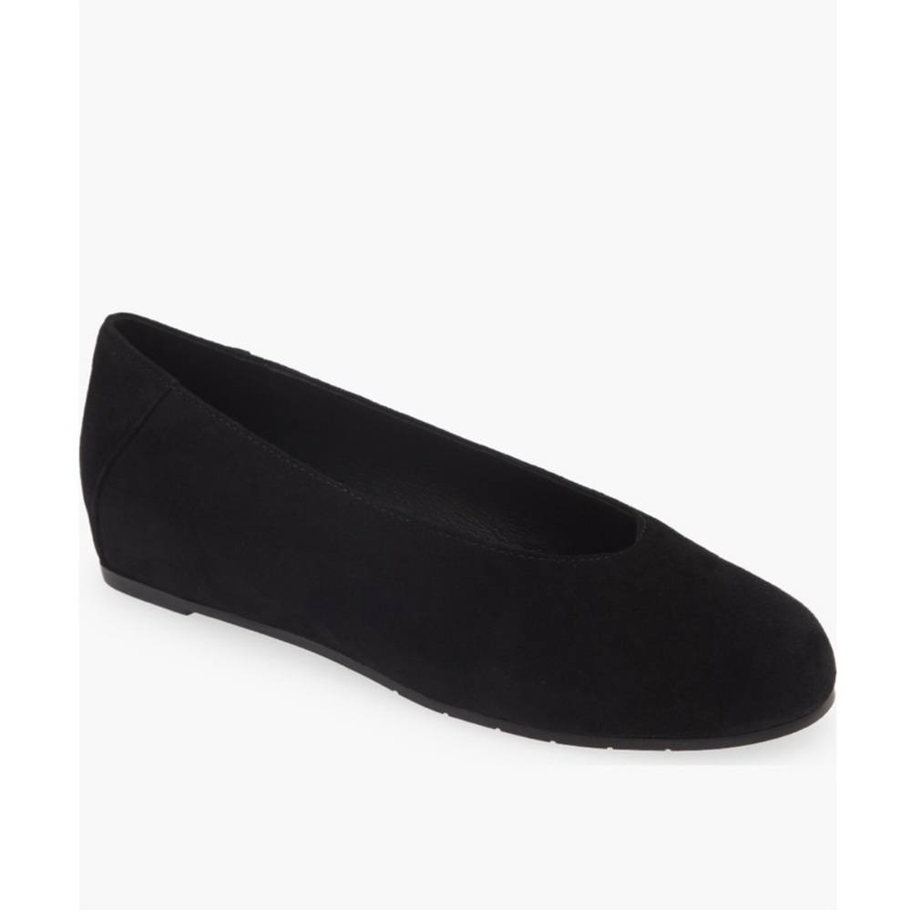 *NEW* Eileen Fisher Una Nubuck‎ Leather Flats Size 7 A22